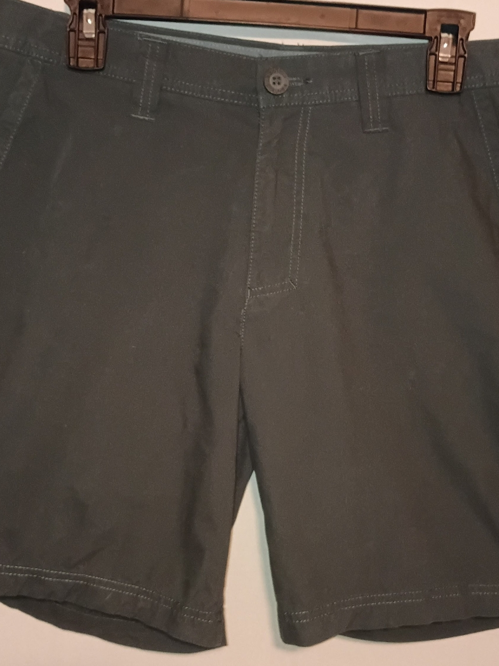 Columbia Men's  Flat-Front Shorts